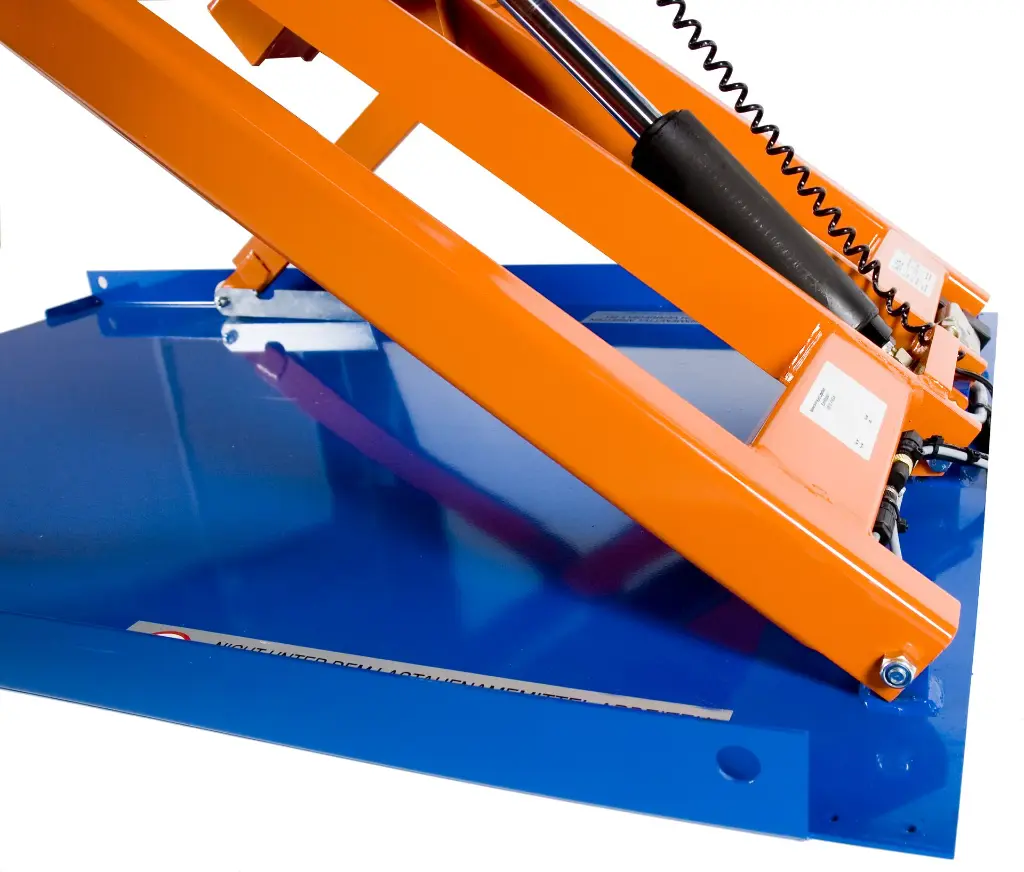 TCB_600_low_profile_lift_table_10_big.webp