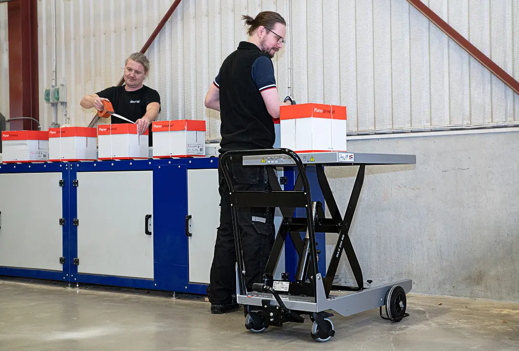 TZ 503: carrello a pantografo manuale 500 kg