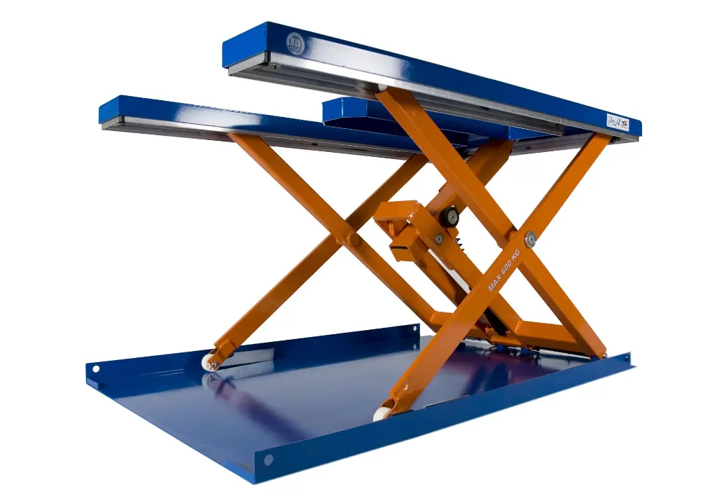 TUB 600: piattaforma elevatrice ribassata senza fossa 600 kg