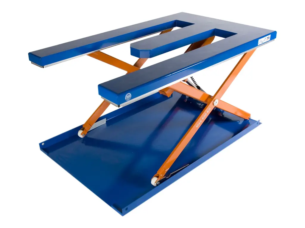 TUB 600: piattaforma elevatrice ribassata senza fossa 600 kg